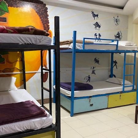 Vagabond Stay Hostel Bénarès Extérieur photo
