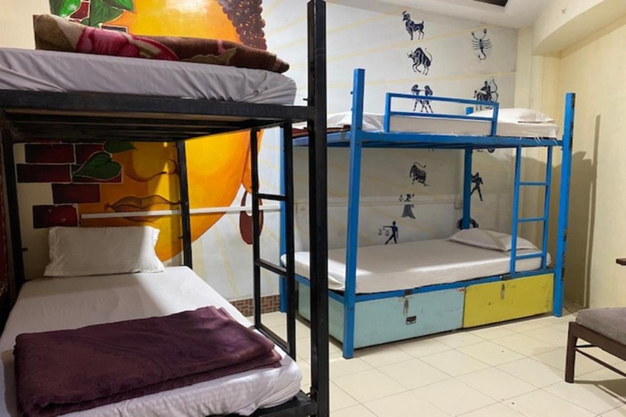 Vagabond Stay Hostel Bénarès Extérieur photo