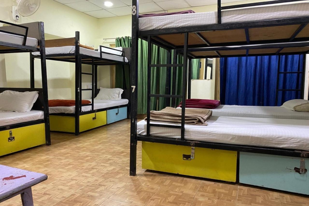 Vagabond Stay Hostel Bénarès Extérieur photo