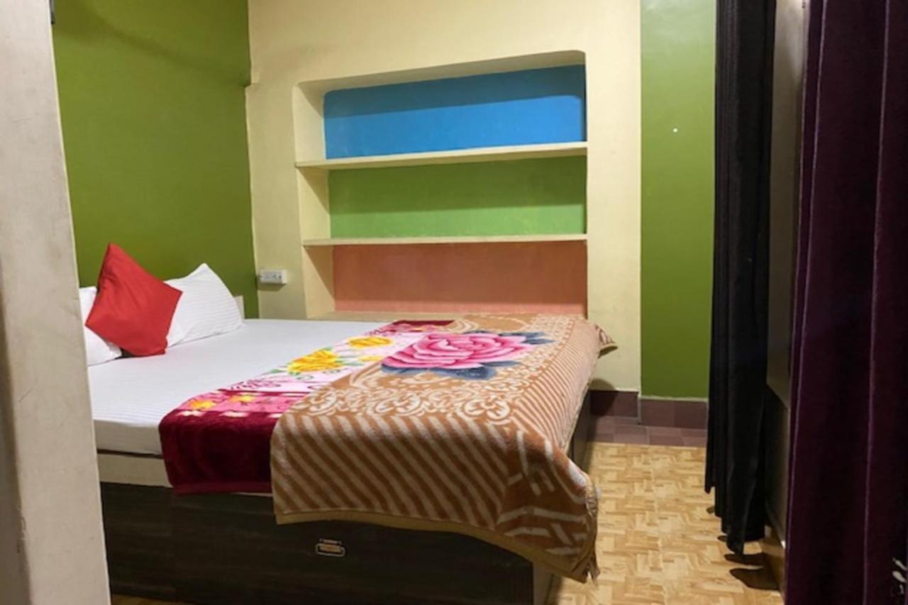 Vagabond Stay Hostel Bénarès Extérieur photo