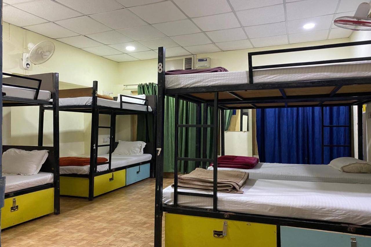 Vagabond Stay Hostel Bénarès Extérieur photo