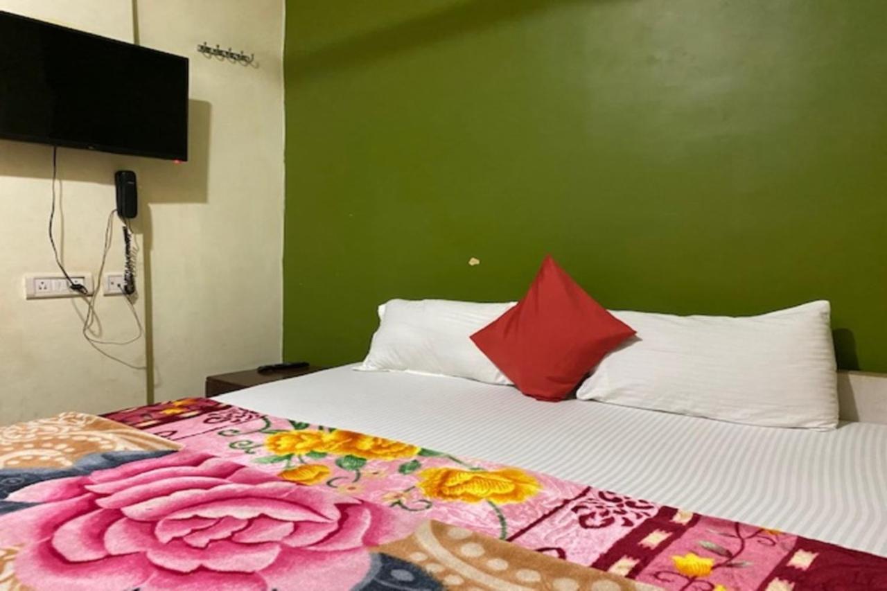 Vagabond Stay Hostel Bénarès Extérieur photo